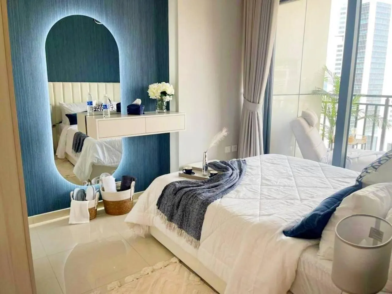 Appartement Modern 1Br W Balcony & Canal Views Near Downtown By Vibel Dubai