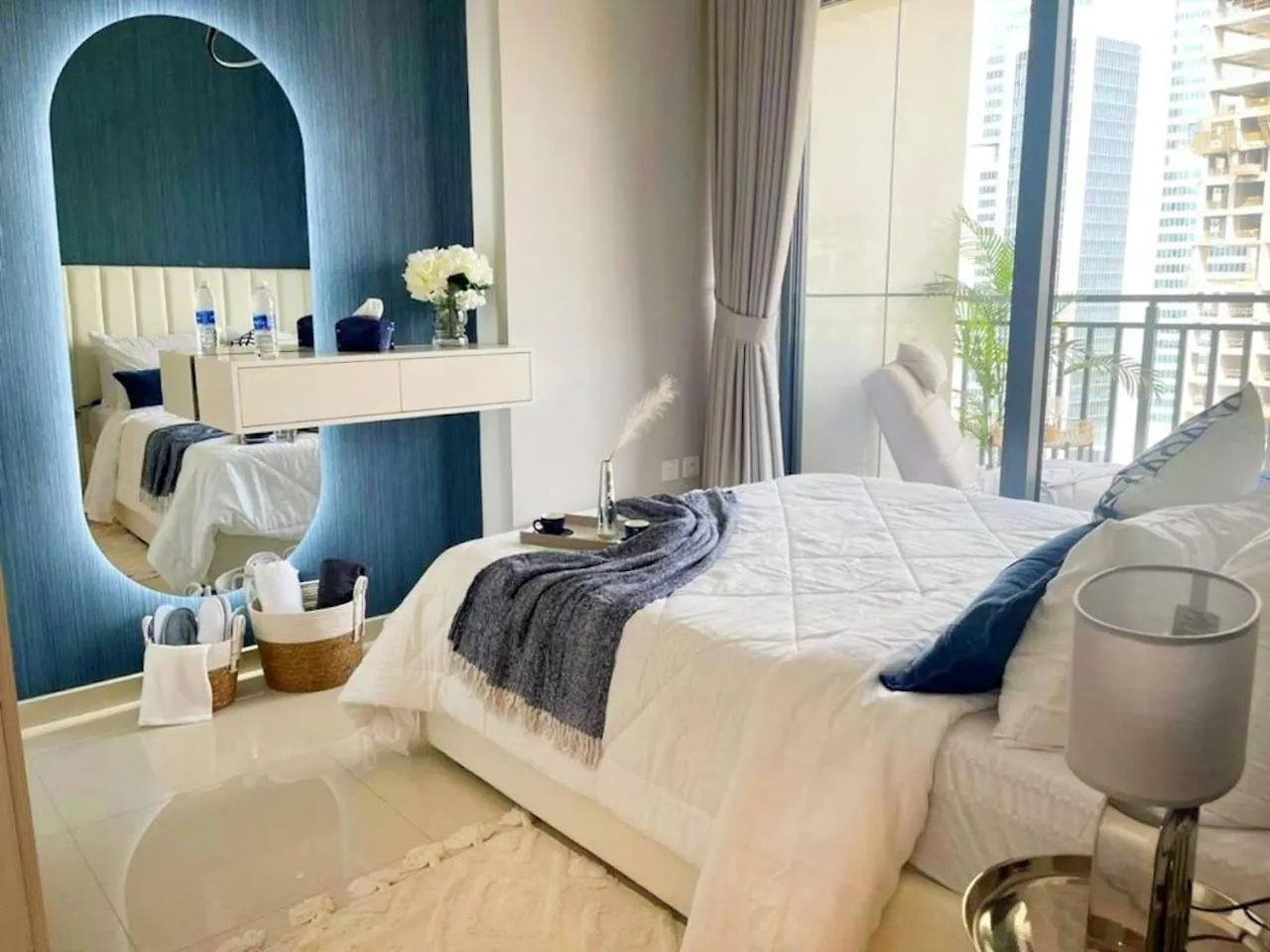 Modern 1Br W Balcony & Canal Views Near Downtown By Vibel Dubai 0*,  Emirati Arabi Uniti
